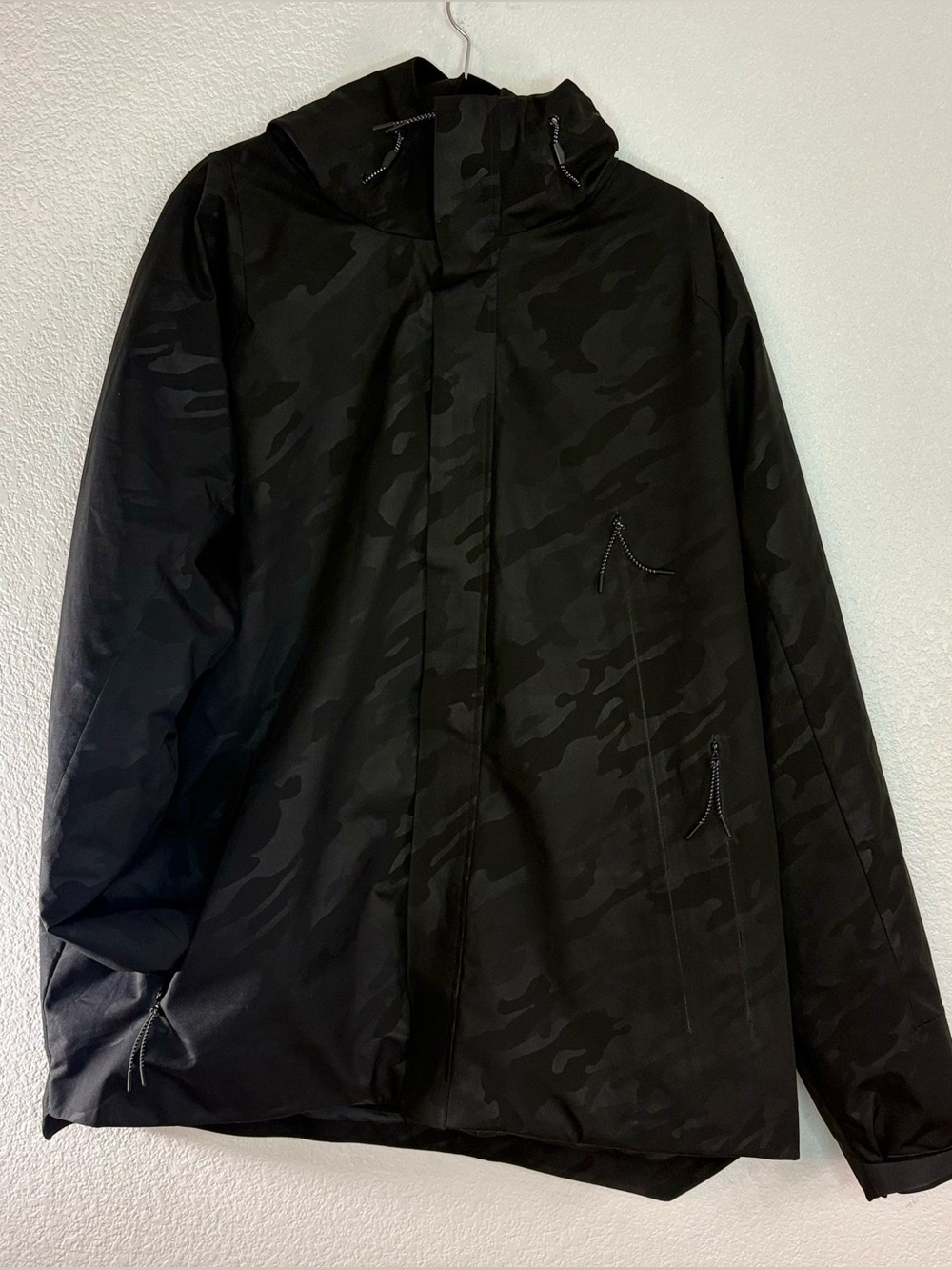 Champion Men's Black Camouflage Hooded Raincoat